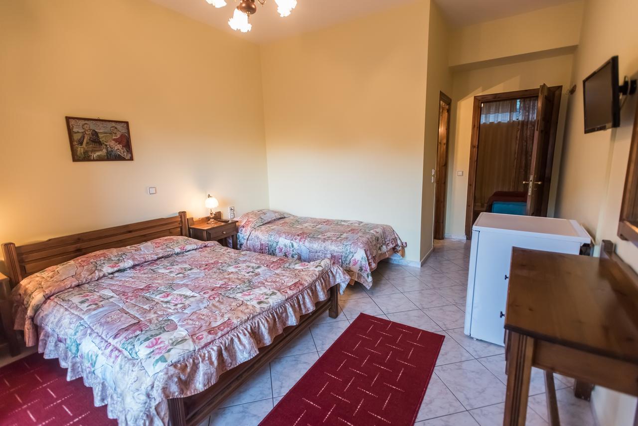 Elatos Rooms Mikro Chorio  Exterior photo