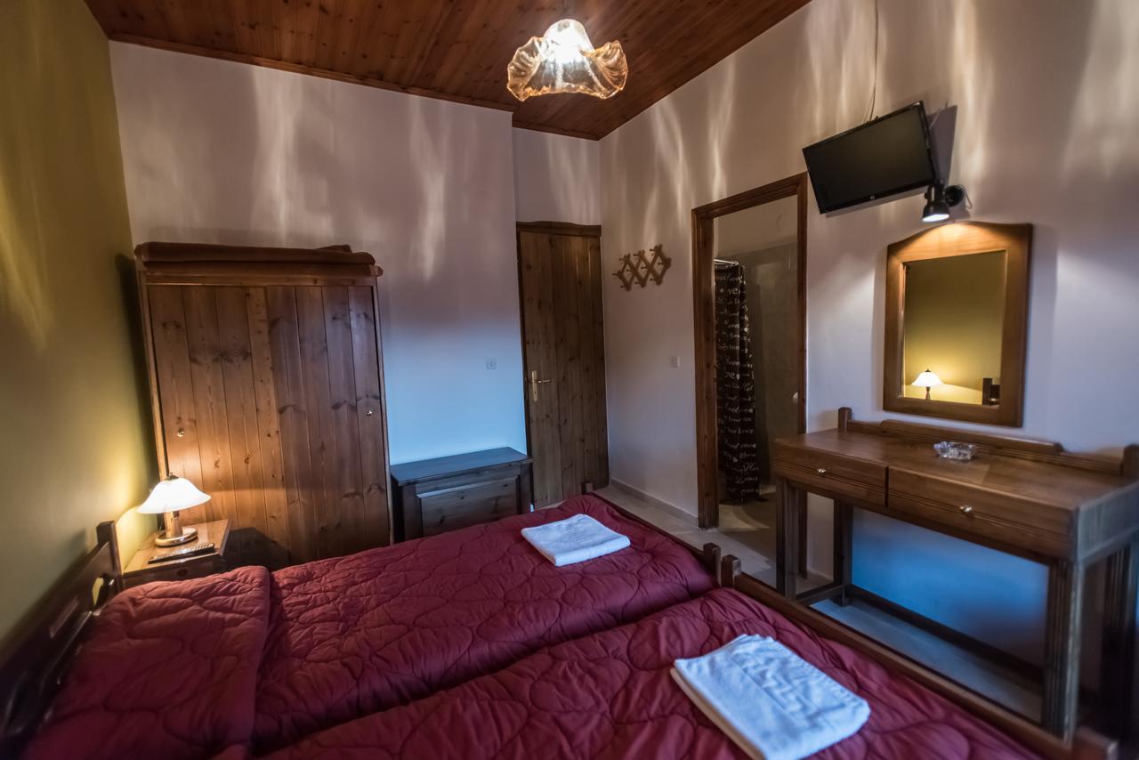Elatos Rooms Mikro Chorio  Exterior photo